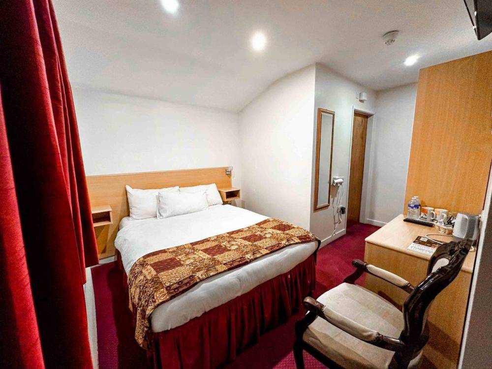 Royal Square Hotel 5
