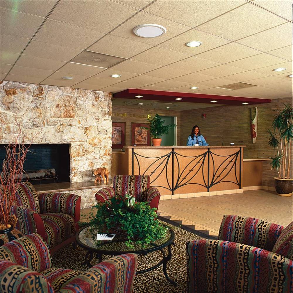 Safari Inn A Coast Hotel 8