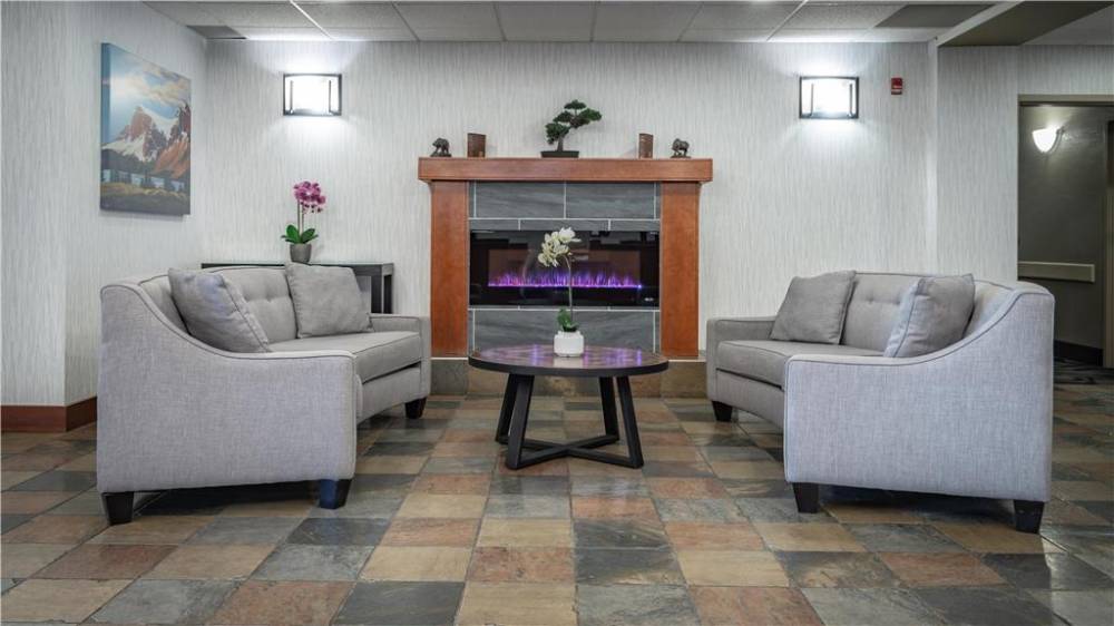 Service Plus Inn And Suites Calgary 4