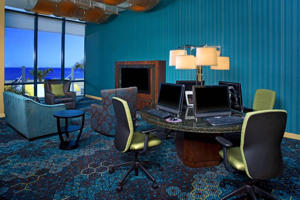 Sheraton Virginia Beach Oceanfront Hotel 3
