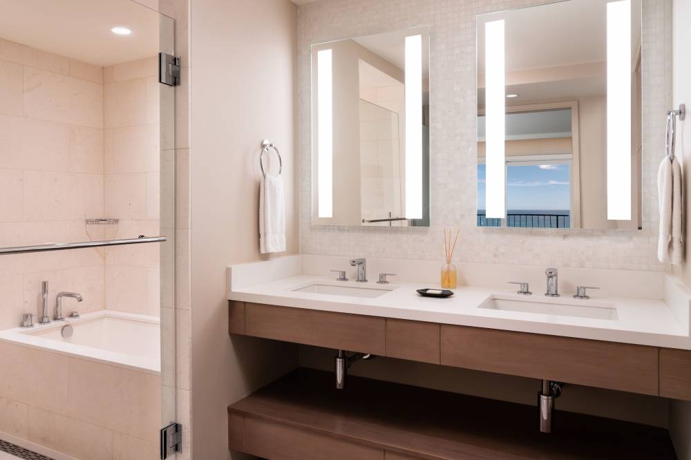 Sheraton Waikiki 8