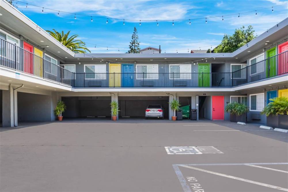 CA Exterior