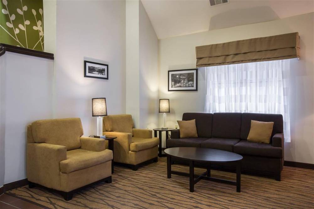 Sleep Inn Airport 5