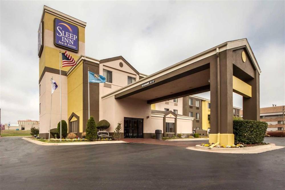 Sleep Inn And Suites Central I-44 2