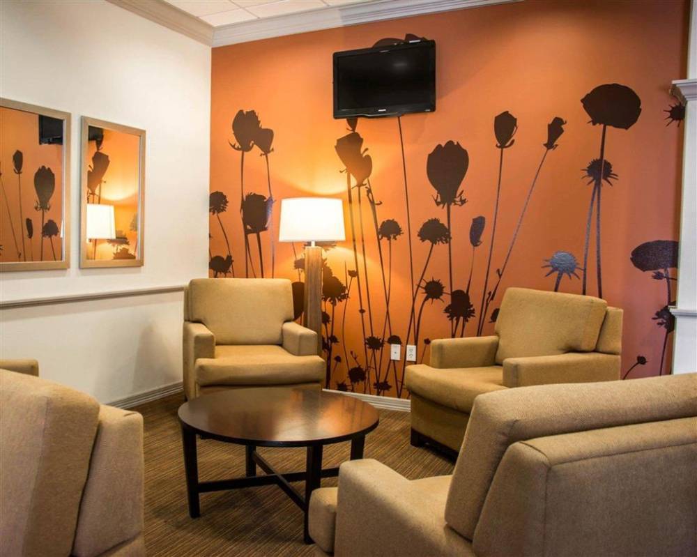 Sleep Inn And Suites Medical Center 8