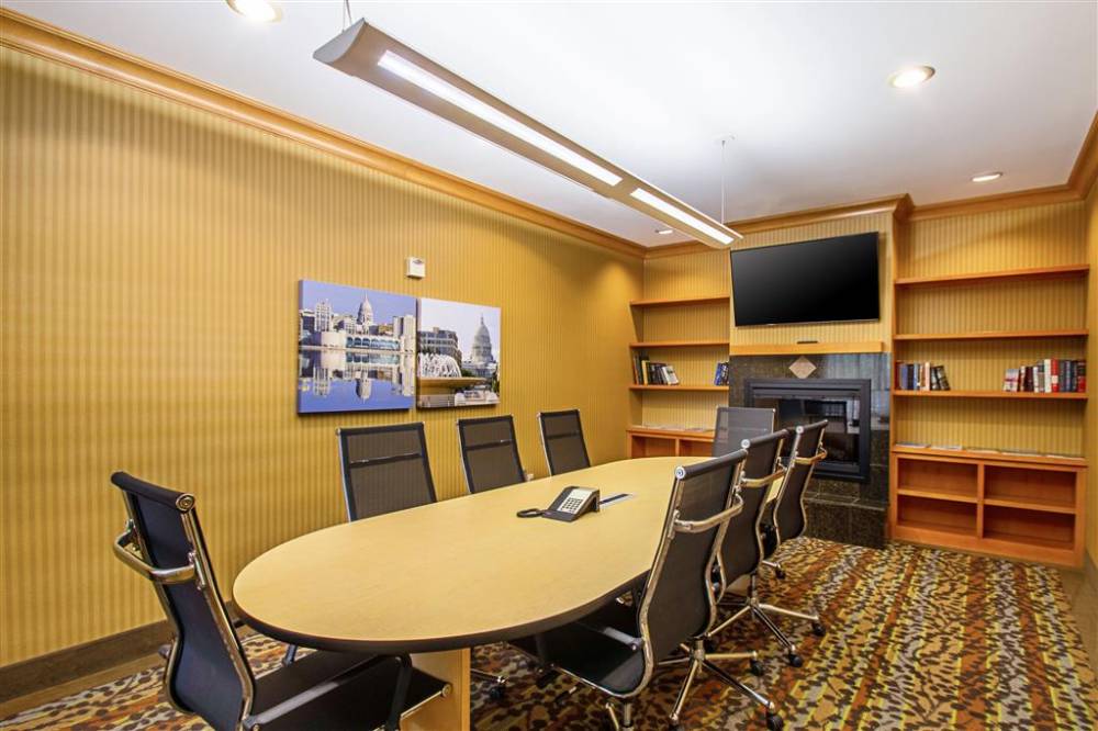 Sleep Inn And Suites 7