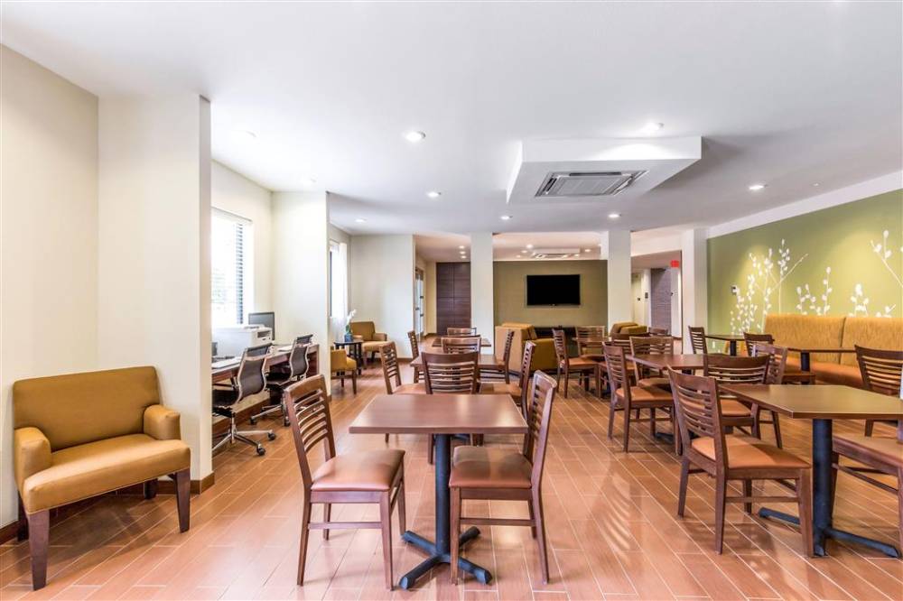 Sleep Inn Dallas Love Field-medical Dist 6