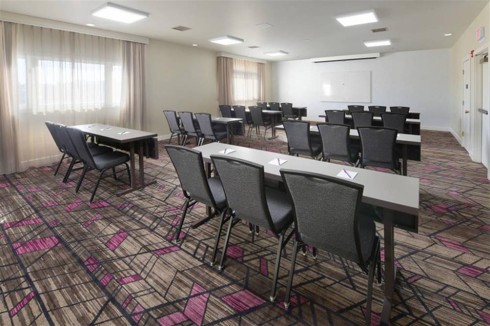 Sonesta Es Suites Albuquerque 3