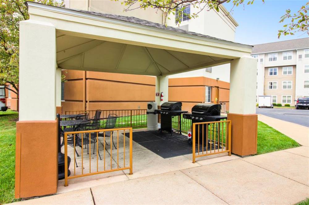 Sonesta Simply Suites Earth Ci 4
