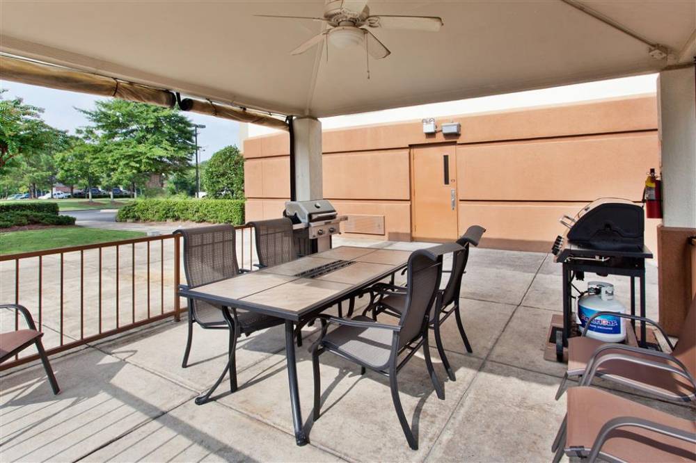 Sonesta Simply Suites Oklahoma City Airport 3
