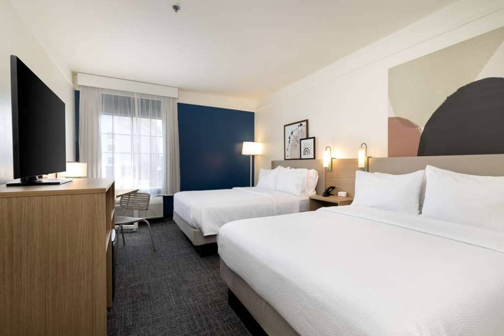Spark By Hilton Savannah Airport 6