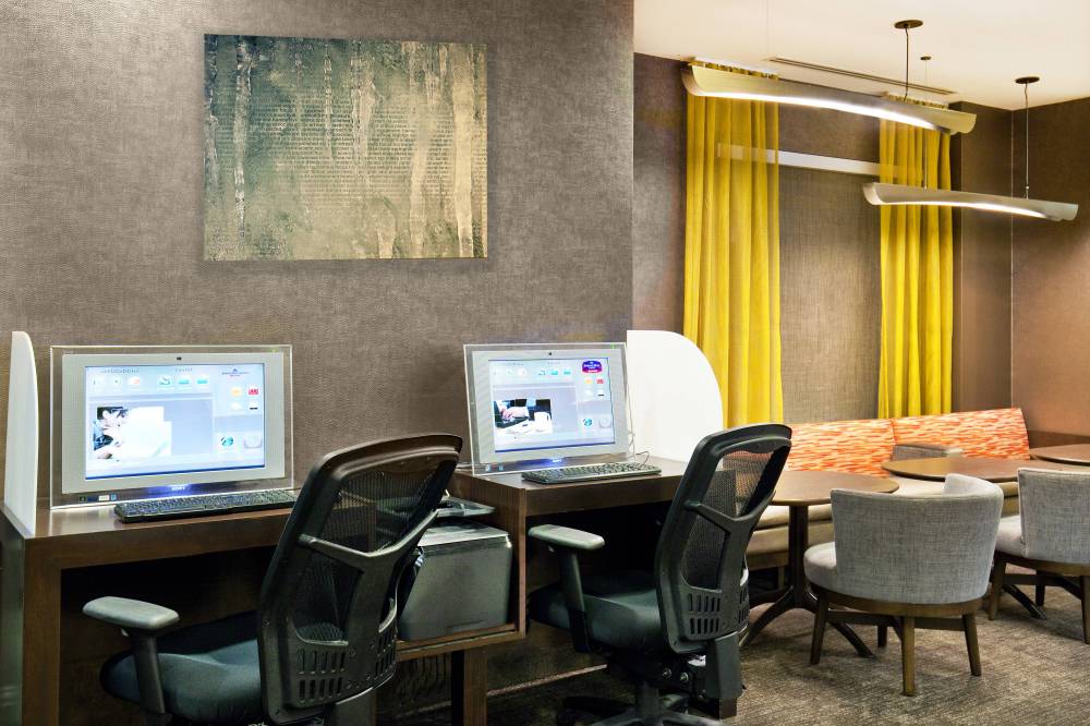 Springhill Suites By Marriott Chesapeake Greenbrier 2