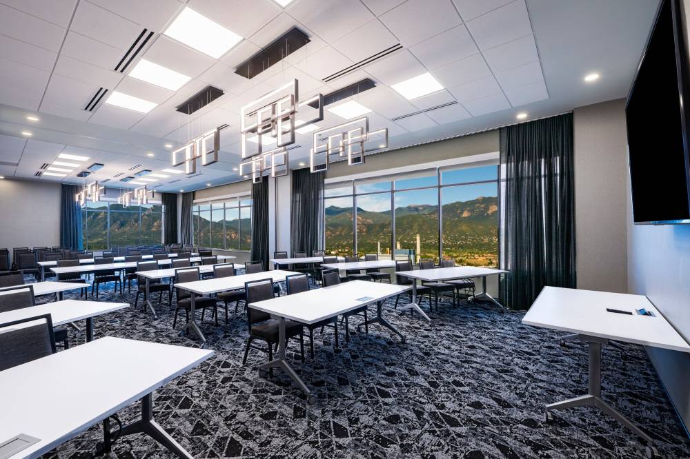 Springhill Suites By Marriott Colorado Springs Downtown 8