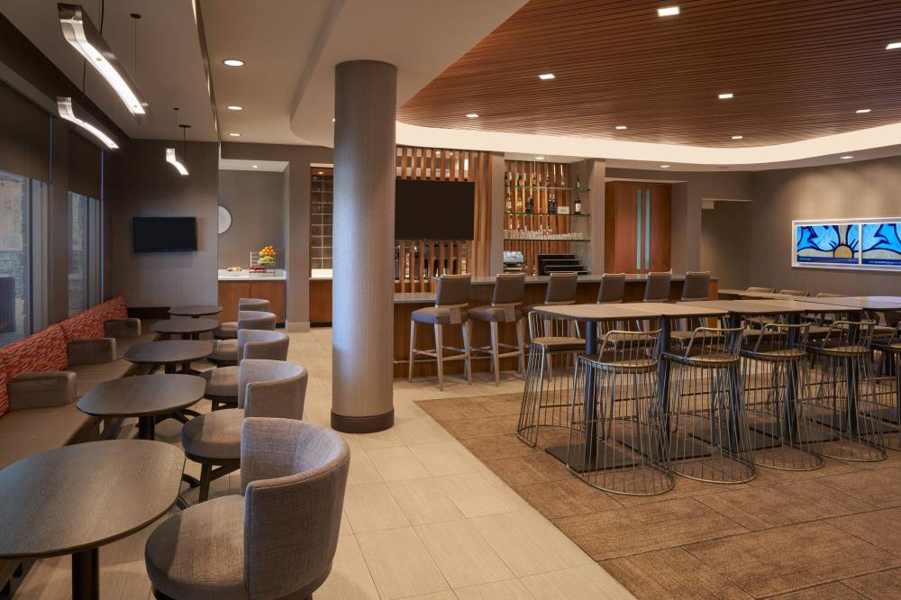 Springhill Suites By Marriott Fort Myers Estero 10