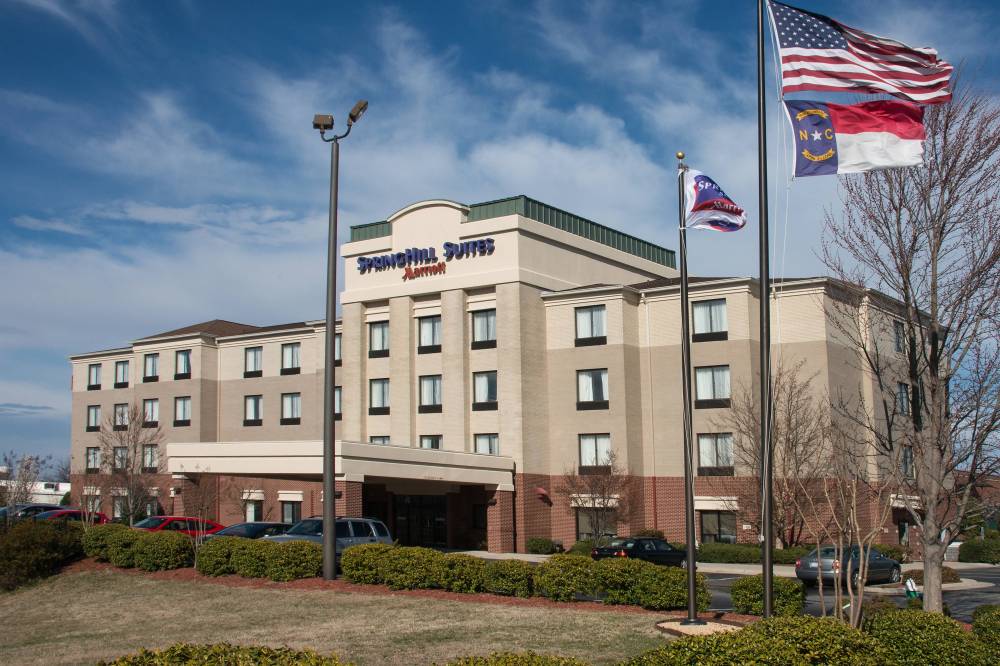 Springhill Suites By Marriott Greensboro 3