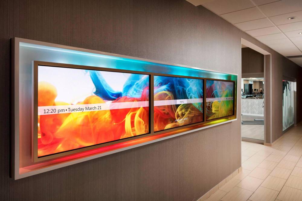 Springhill Suites By Marriott Indianapolis Downtown 8