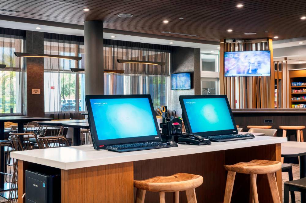 Springhill Suites By Marriott Miami Doral 2