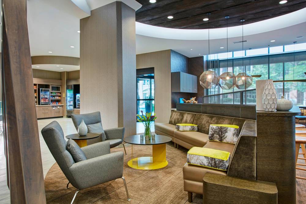 Springhill Suites By Marriott Milwaukee Downtown 6