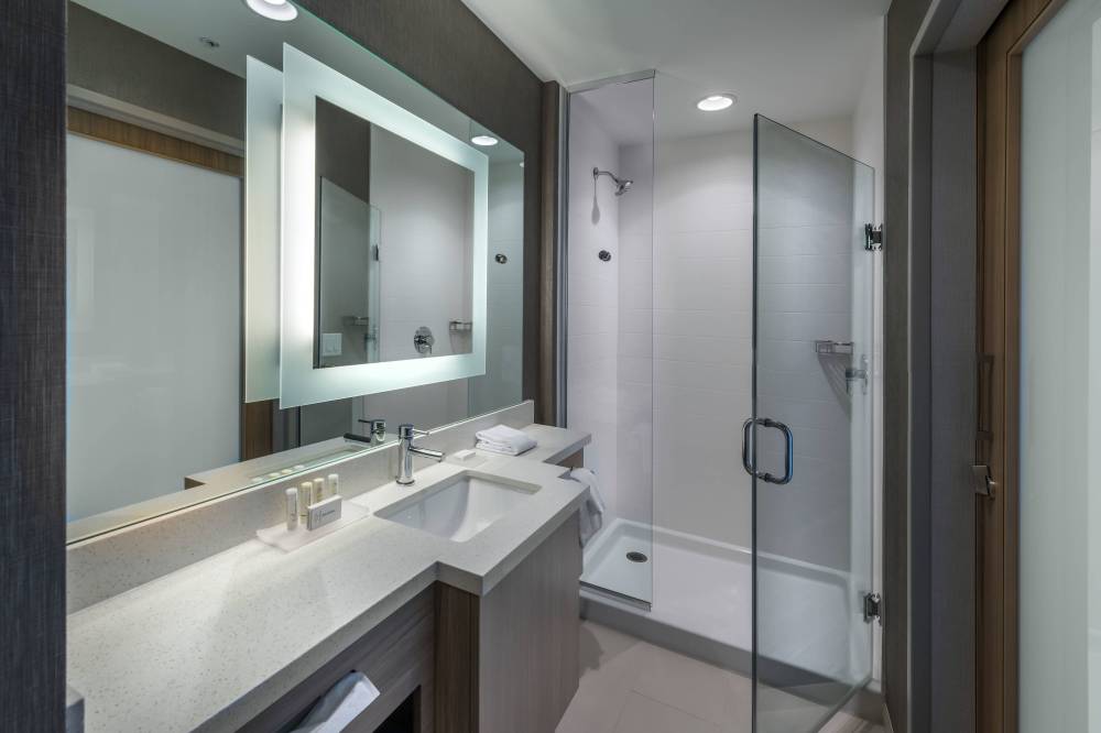 Suite - Bathroom