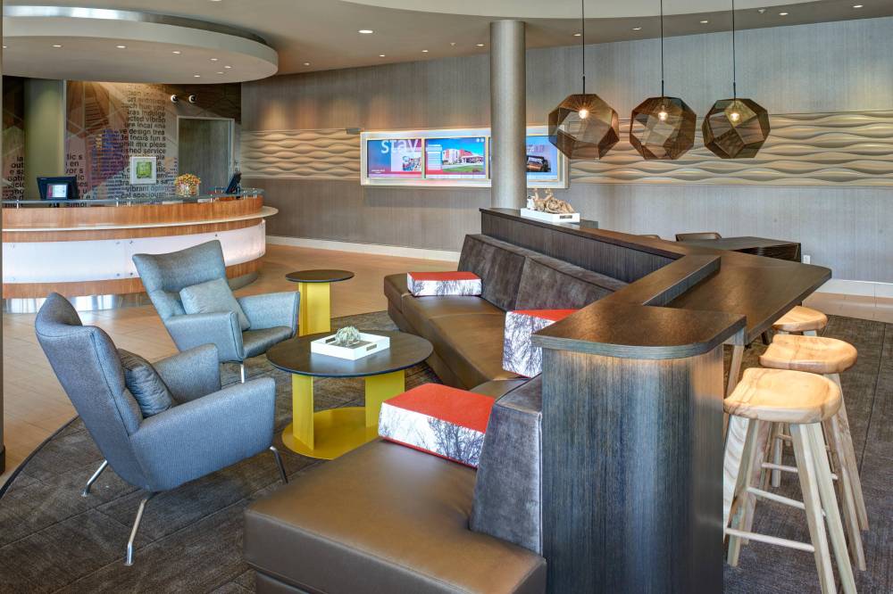 Springhill Suites By Marriott Saginaw 7