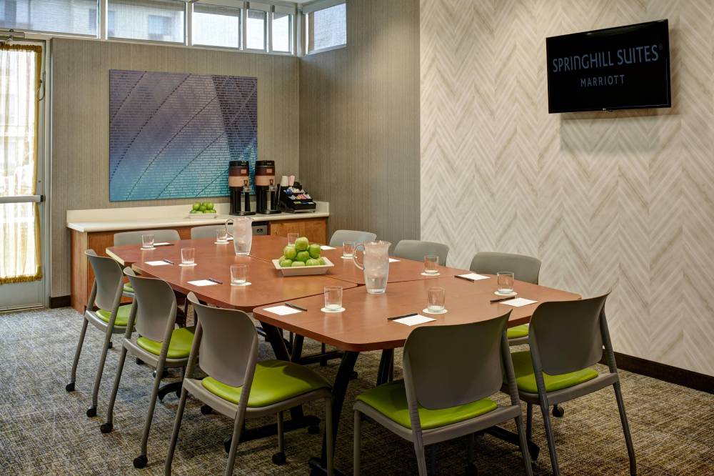Springhill Suites By Marriott Saginaw 6