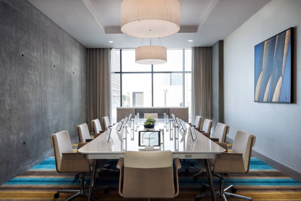 Springhill Suites By Marriott San Diego Downtown Bayfront 7