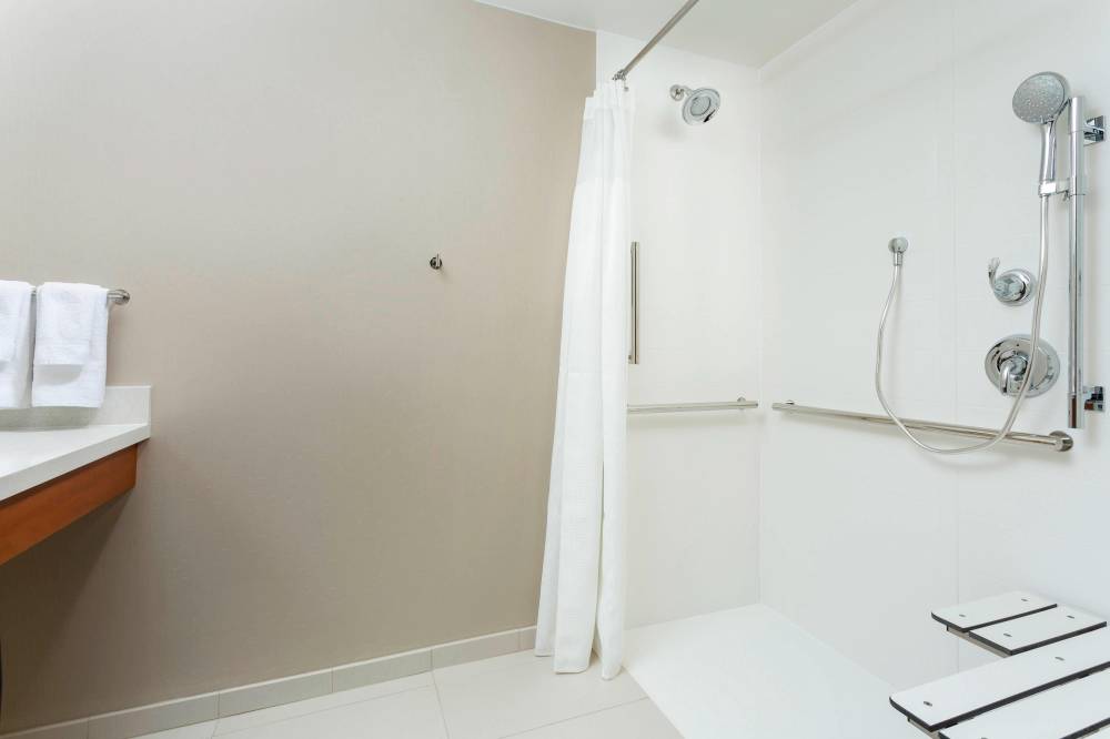Springhill Suites By Marriott San Diego Mission Valley 3