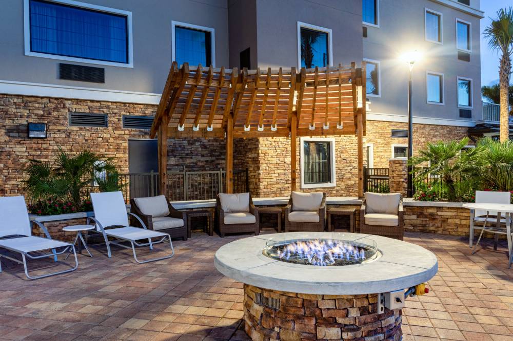 Staybridge Stes Airport West 10