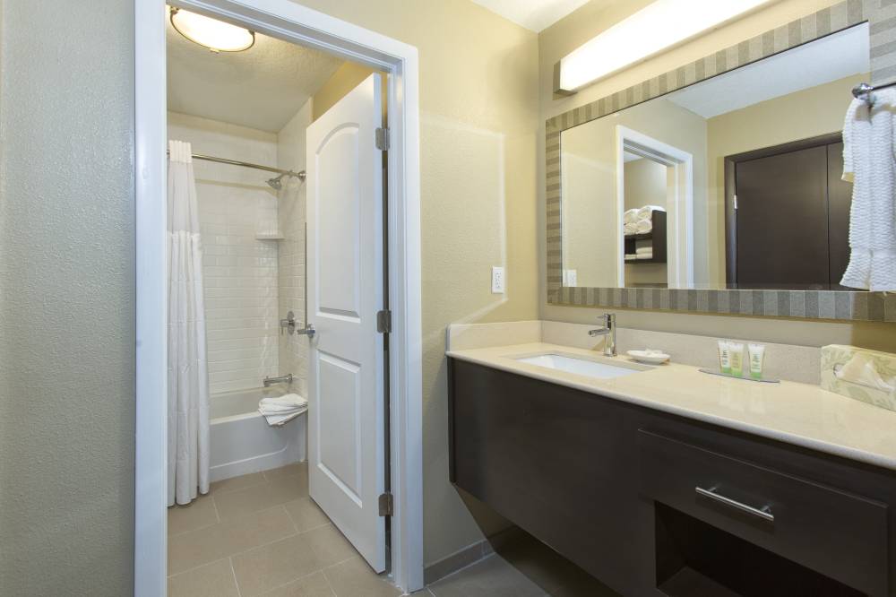 Staybridge Stes At Seaworld 9
