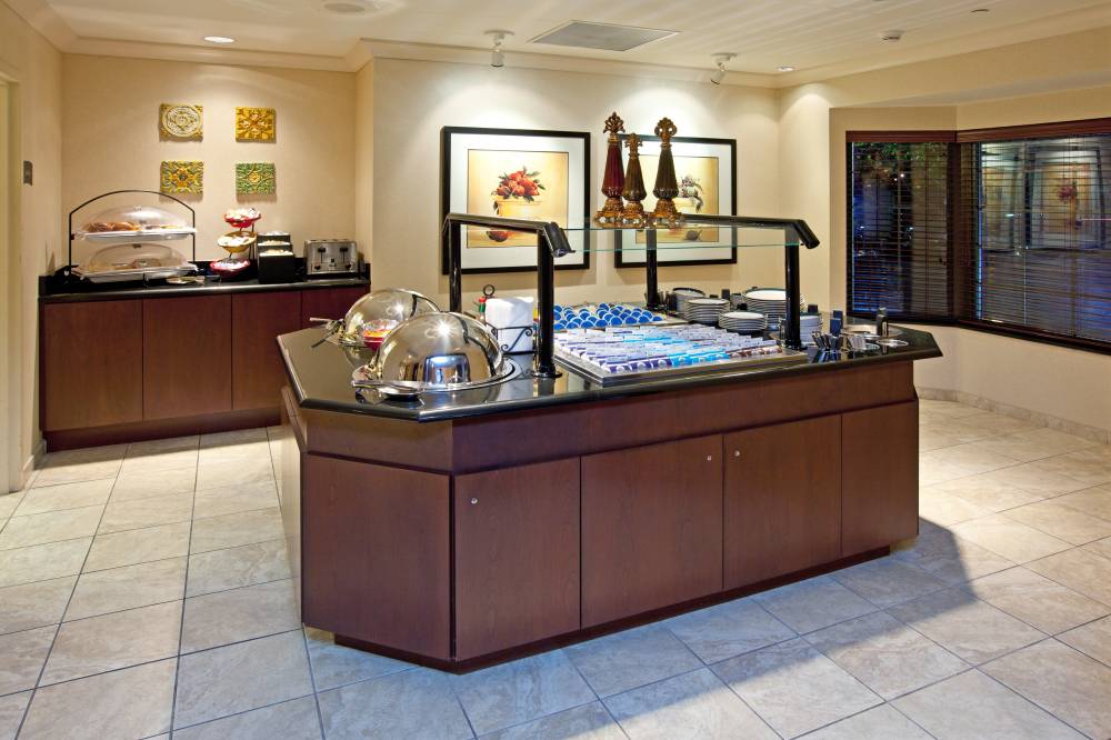 Staybridge Stes Dwtn City Ctr 9