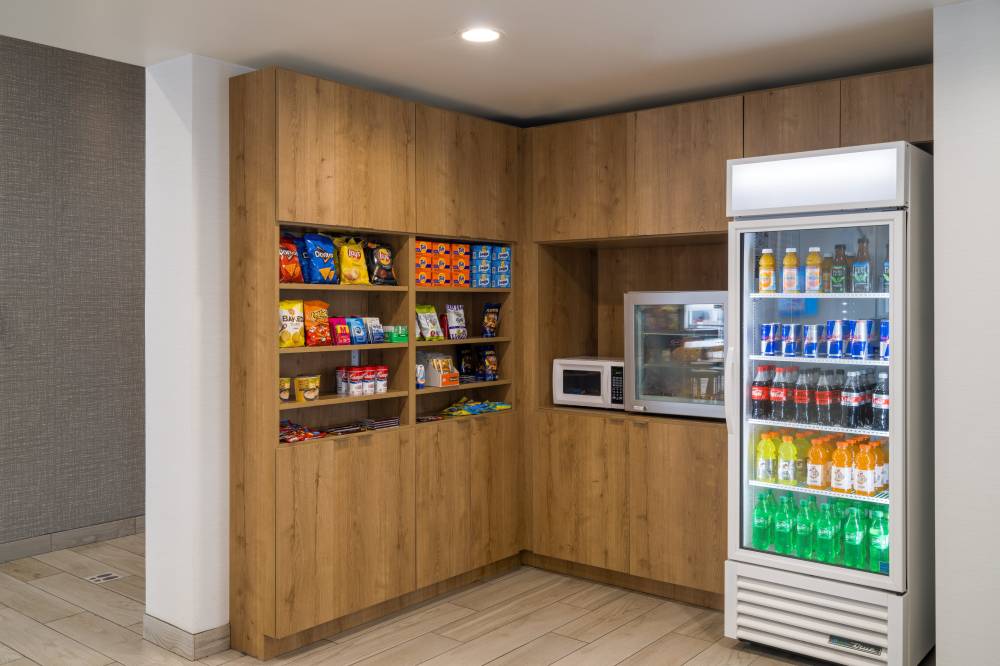Staybridge Stes Expo Center 4