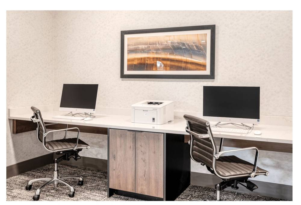 Staybridge Stes Federal Way By Ihg 10