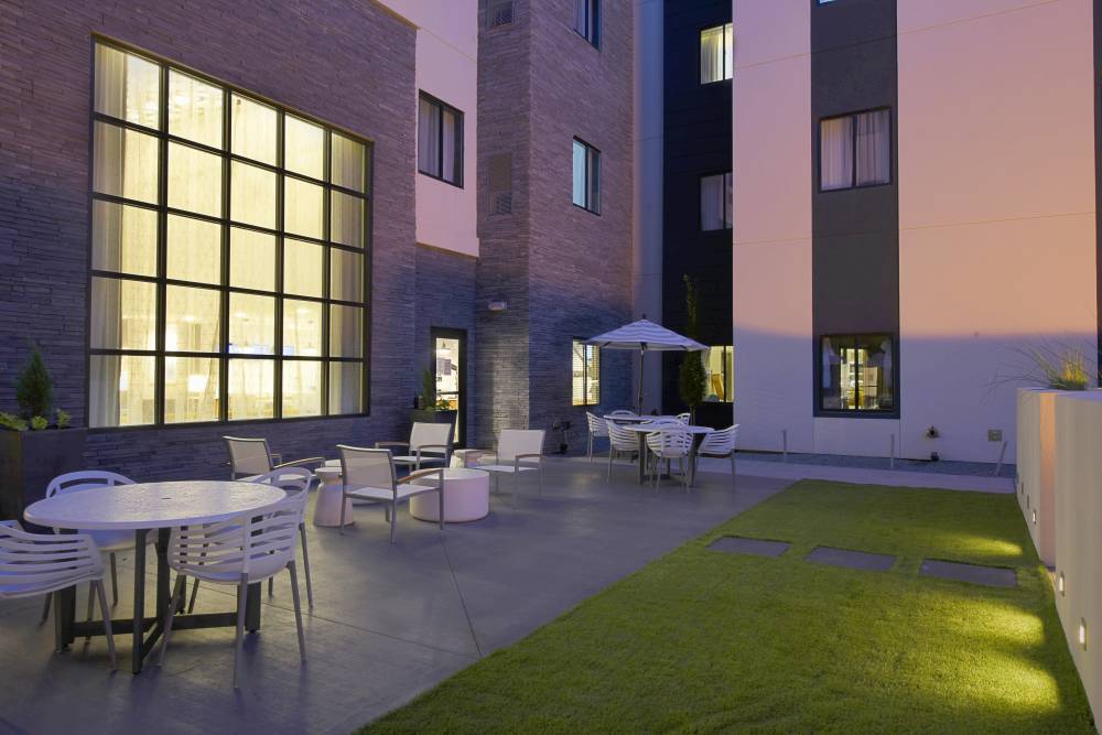 Staybridge Stes Medical Center 5