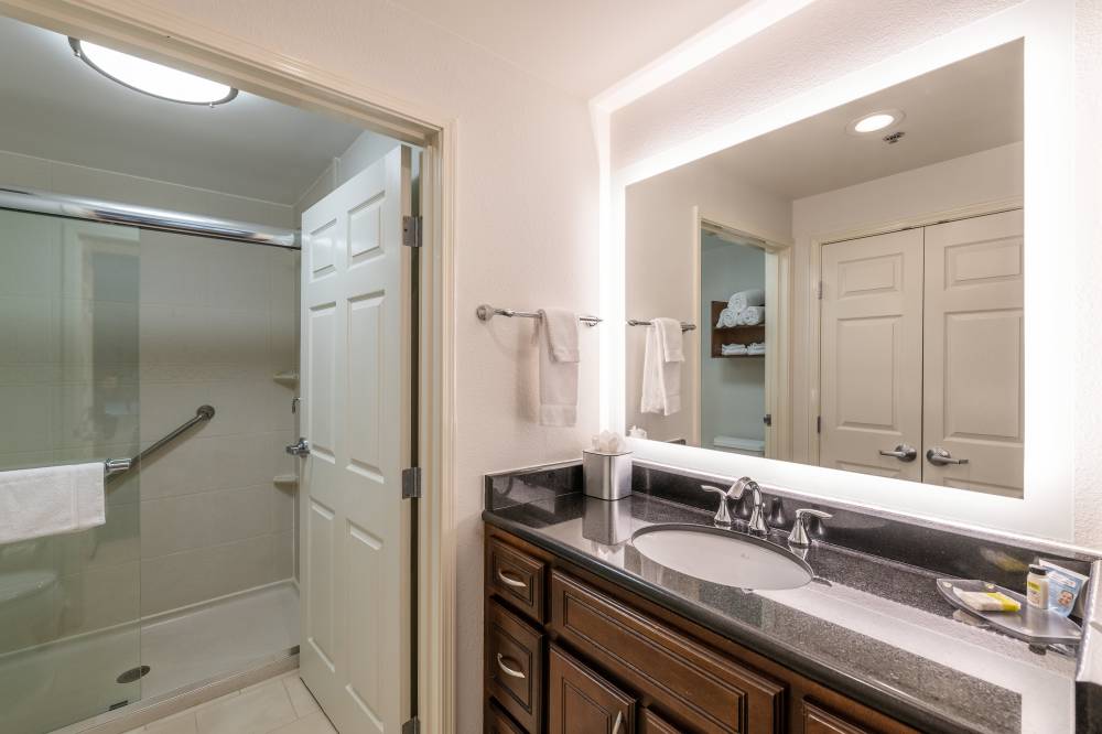 Staybridge Stes N Charleston 12