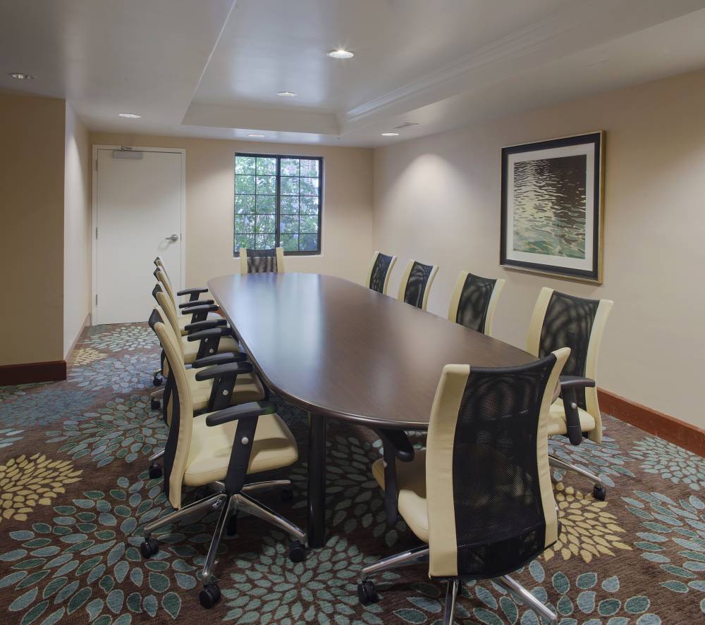 Staybridge Stes Univ Of Ar 4