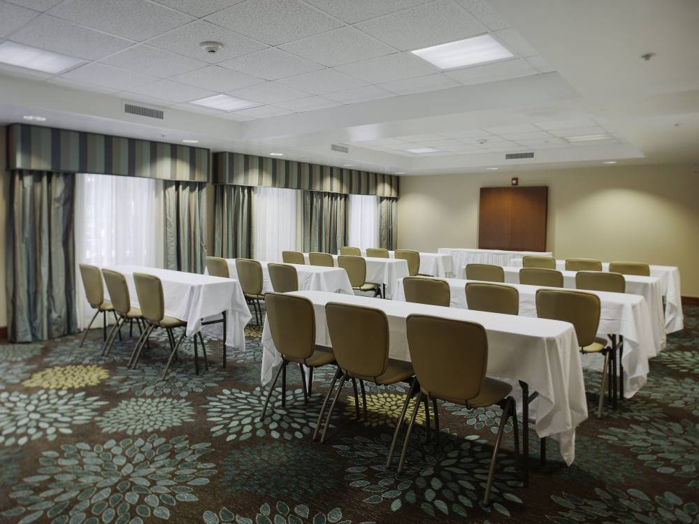 Staybridge Stes Univ Of Ar 5