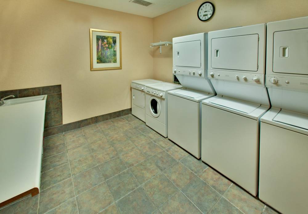 Staybridge Stes West Des Moine 3