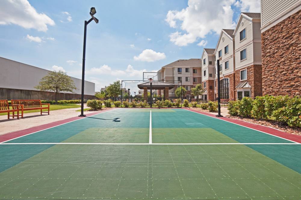 Staybridge Stes Woodland Hills 9