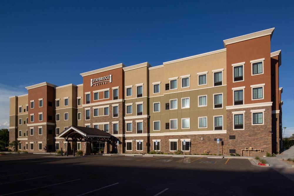 Staybridge Suites Biltmore Area 6