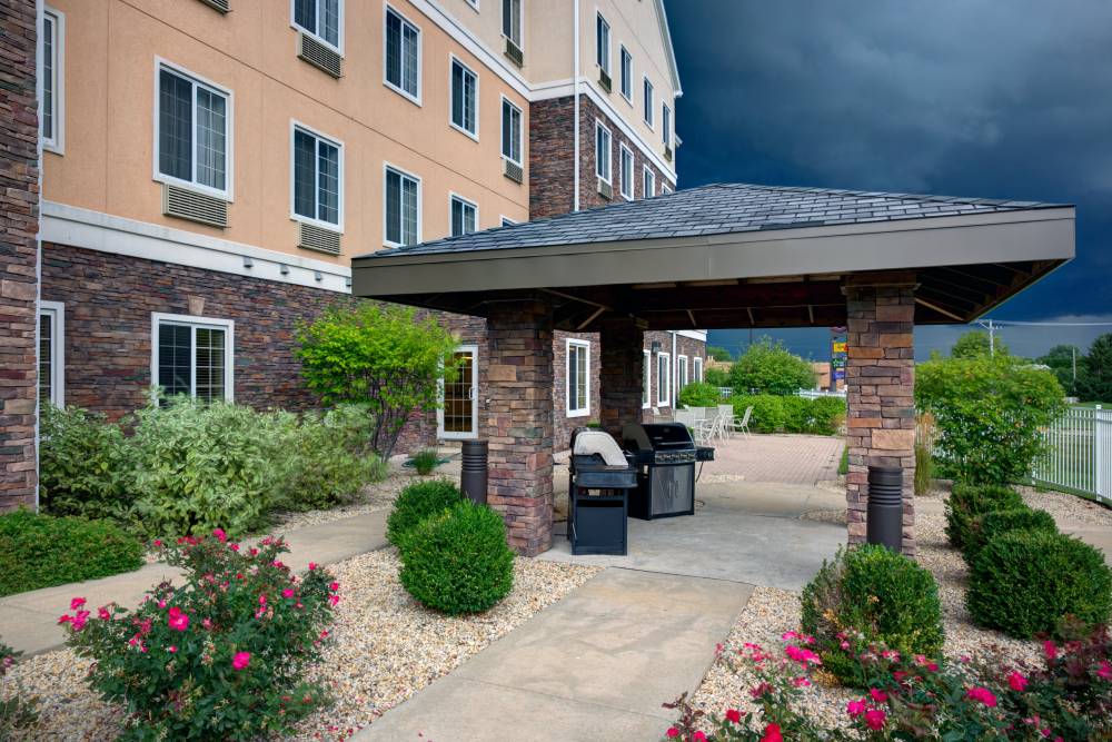 Staybridge Suites Rockford 3