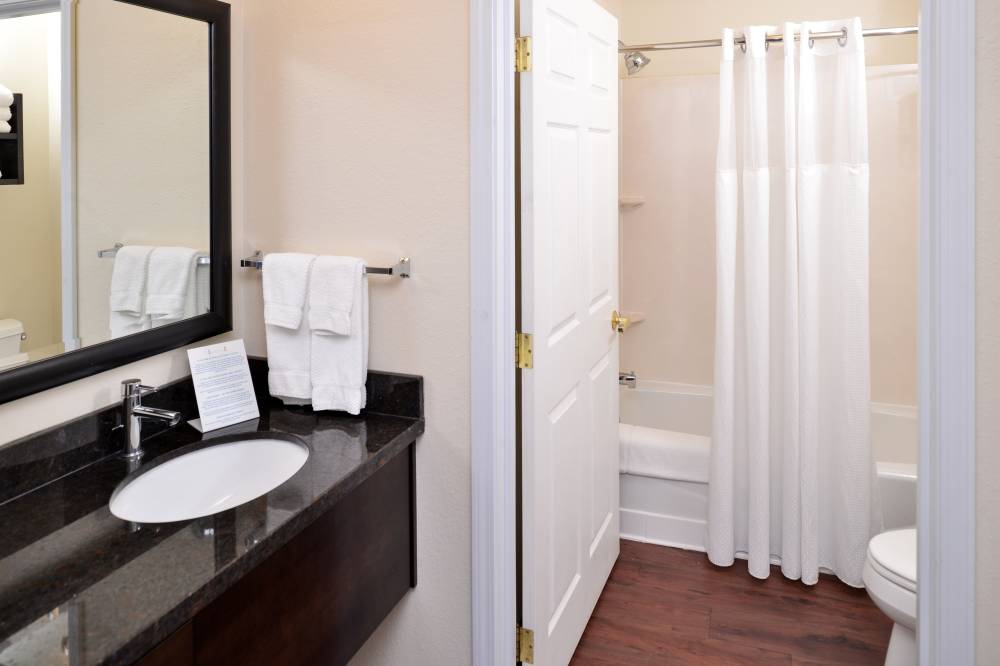Staybridge Suites Sioux Falls 3