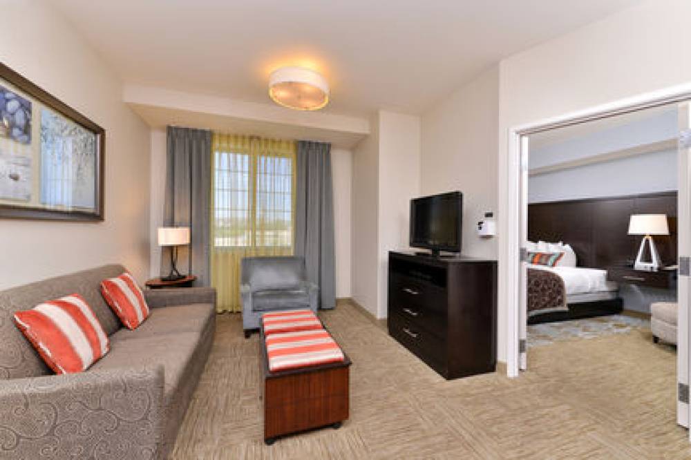 Staybridge Suites Stone Oak 2