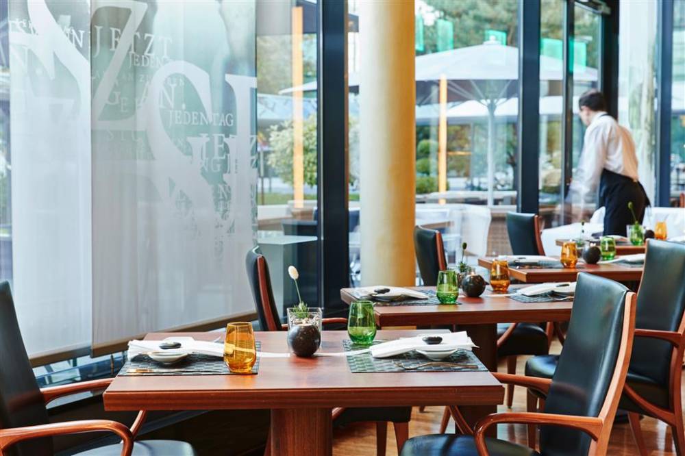 Steigenberger Airport Hotel Frankfurt 6