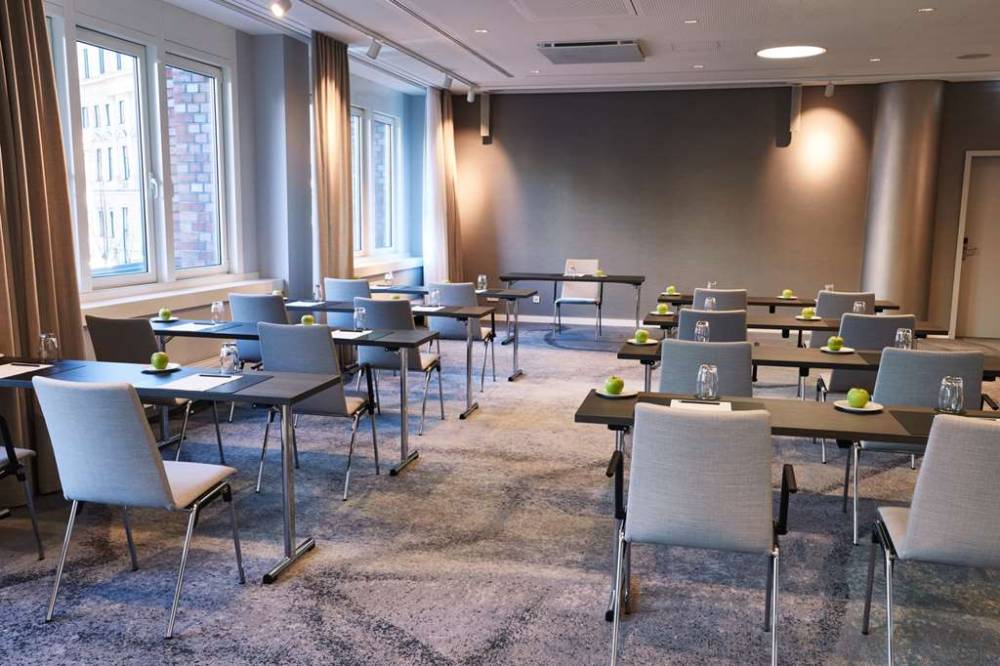 Steigenberger Hotel Hamburg 8