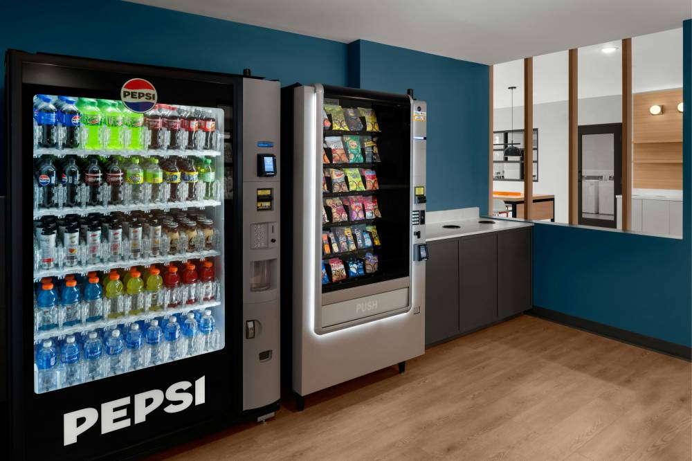Studiores By Marriott Fort Myers Airport 2