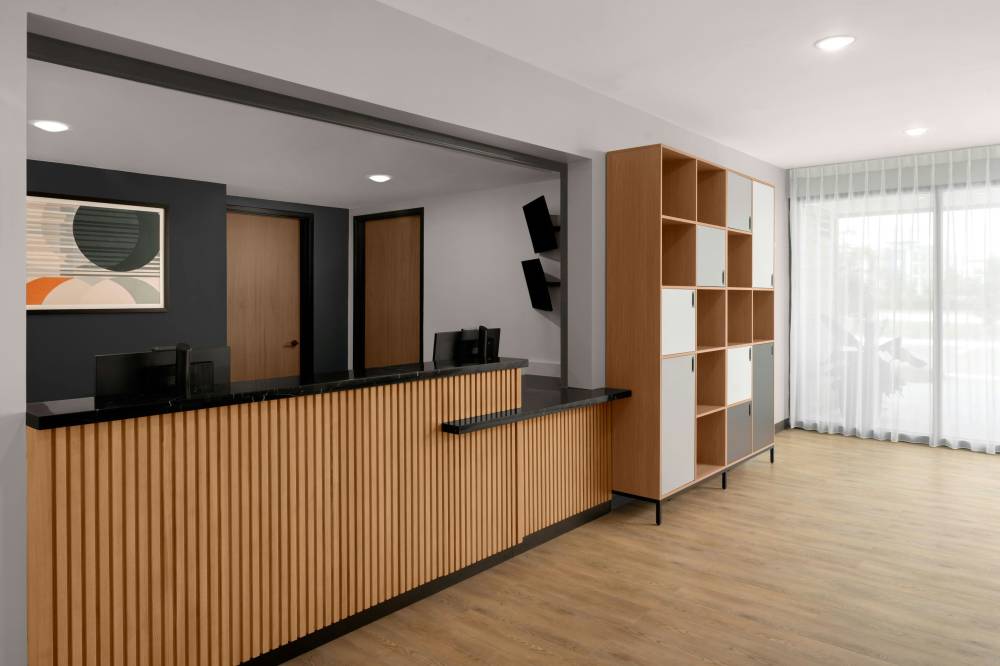 Studiores By Marriott Fort Myers Airport 3