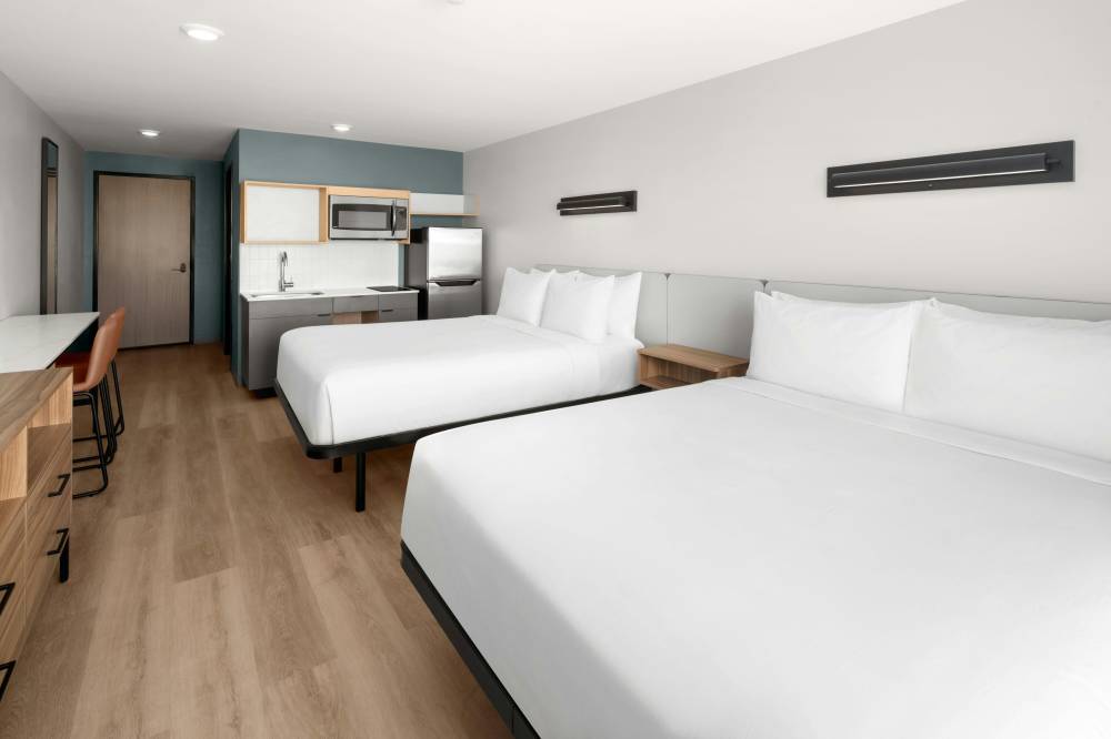 Studiores By Marriott Fort Myers Airport 6