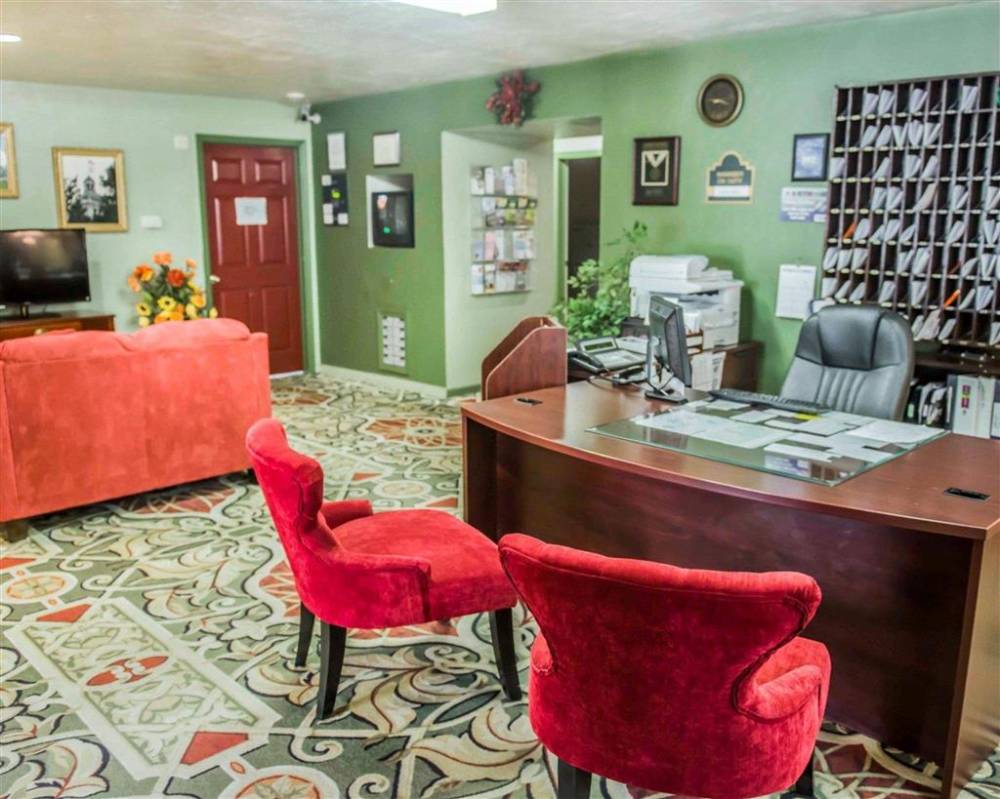 Suburban Extended Stay Hotel 5