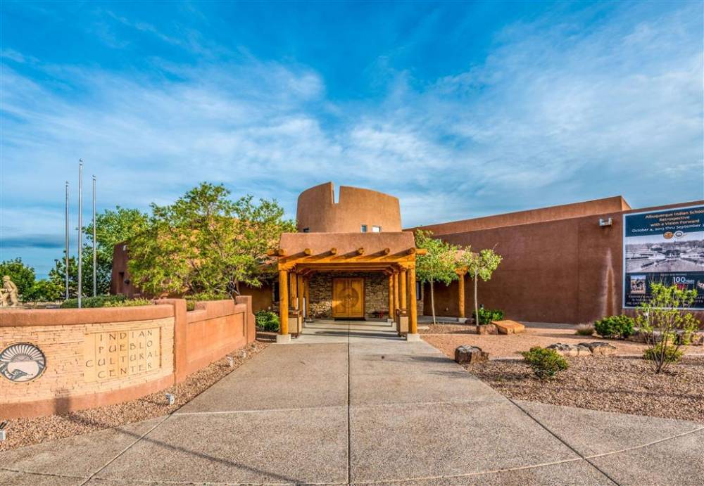 Super 8 By Wyndham Albuquerque West/coors Blvd 2
