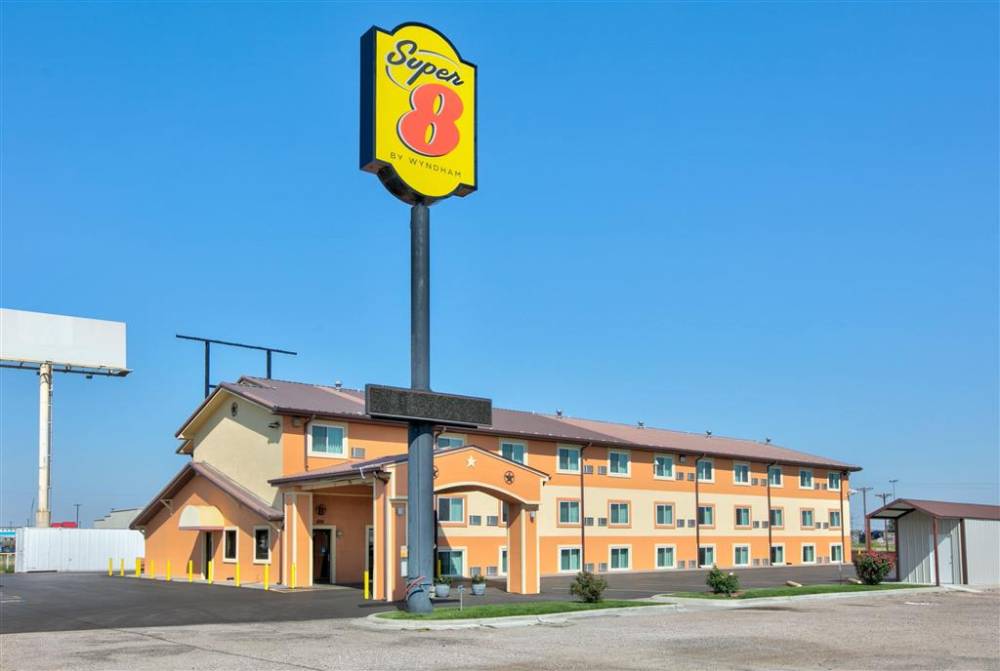 Super 8 By Wyndham Amarillo East 2